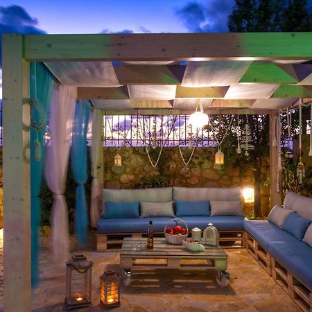 Azzuro Villa With Private Pool By Estia Hersonissos  Bagian luar foto